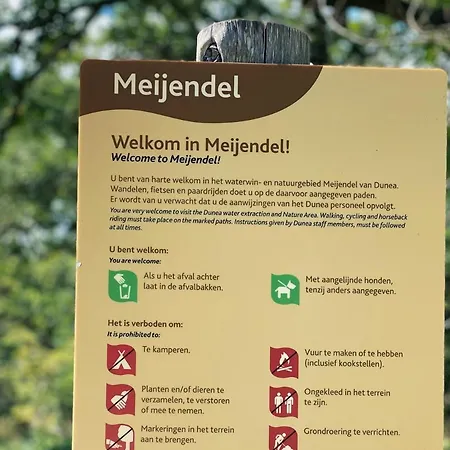 Luxurious Historical Loft Close To The Beach!! Διαμέρισμα